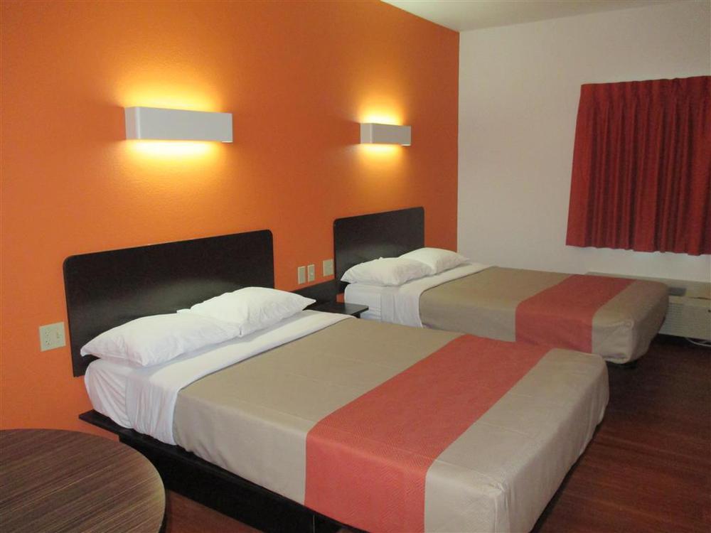 6 Barre Arena 4*
